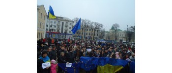 У неділю на вінницький Євромайдан прийшло ще більше людей